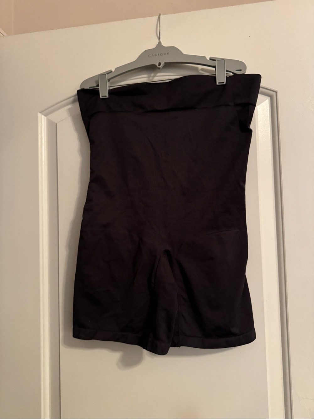 Cacique The Slimmer Ultra High-Waist Shape-wear Black Shorts 22/24 Black